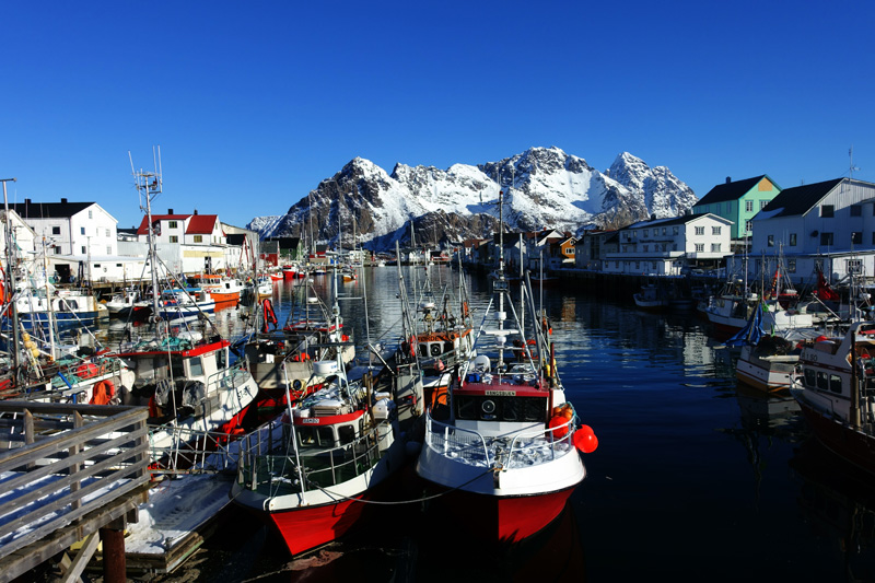 Lofoten_18_E10_15_Henningsvaer