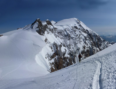 Arrivando in Cima con la Parrot ed il Corno Nero alle spalle