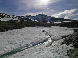 Scioglie l'ultima neve